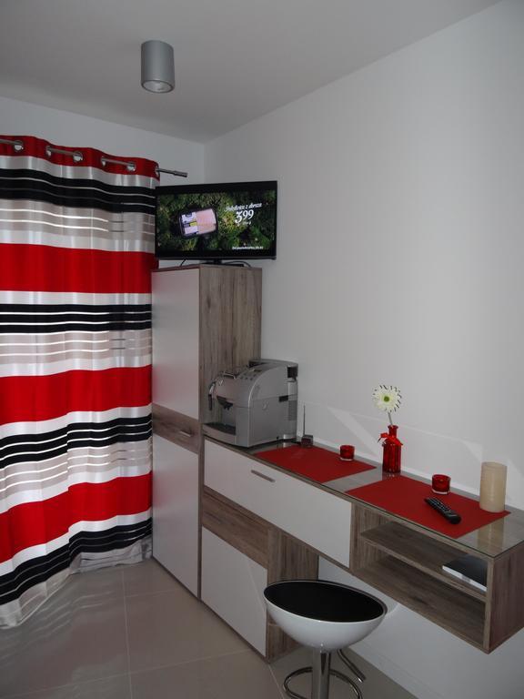 Apartamenty Metro Mlociny Warschau Zimmer foto