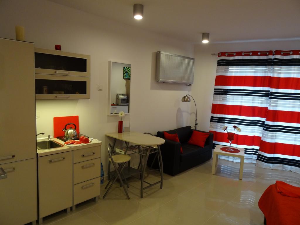 Apartamenty Metro Mlociny Warschau Zimmer foto